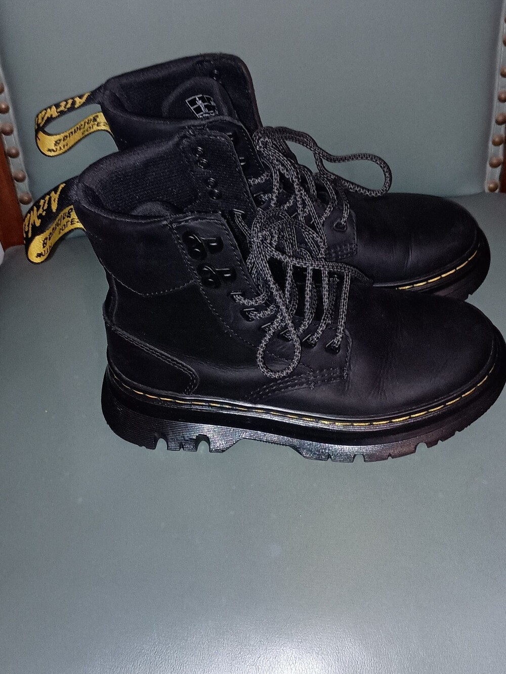 Dr.Marten's Tarik Wyoming Lace-Up Leather Boots Women's Size 6